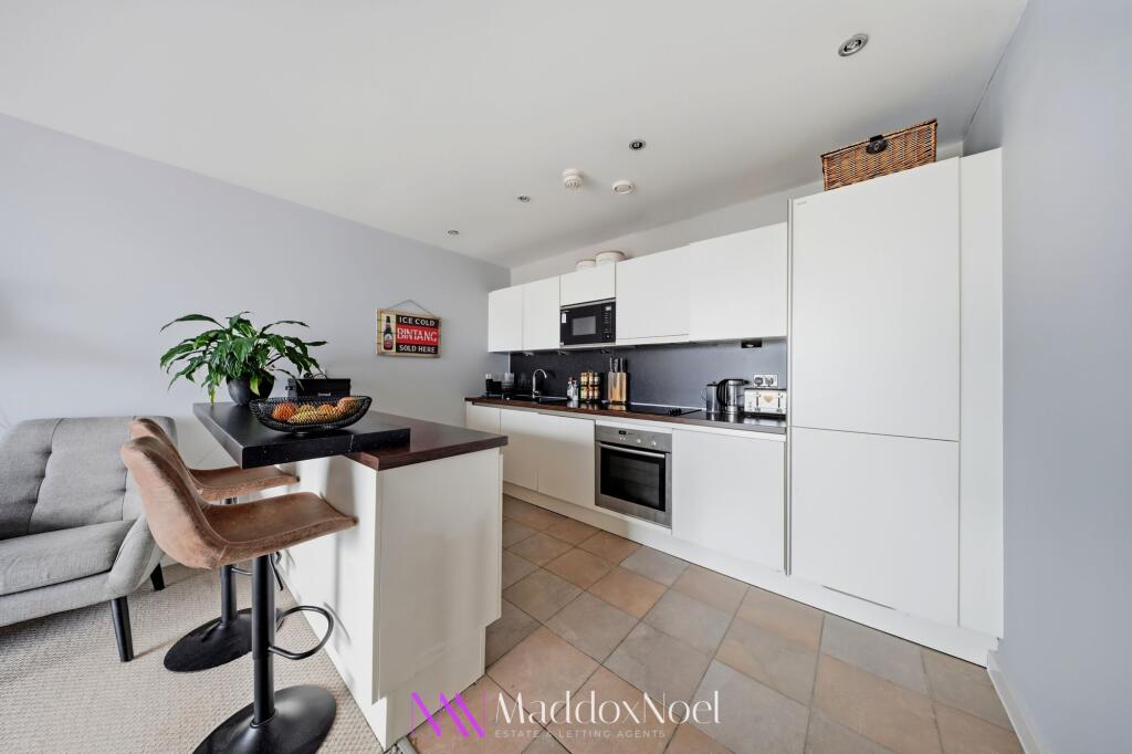 Main image of property: Potato Wharf, Manchester, M3