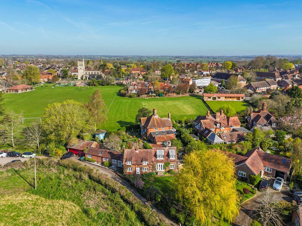 House in Wingrave - More