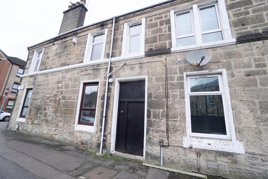 Main image of property: Flat 1/2, 18, Donaldson Place, Kirkintilloch