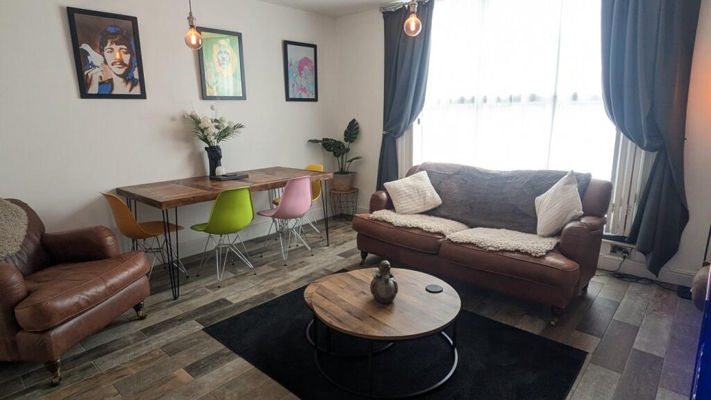 Apartment in Wells - View 2