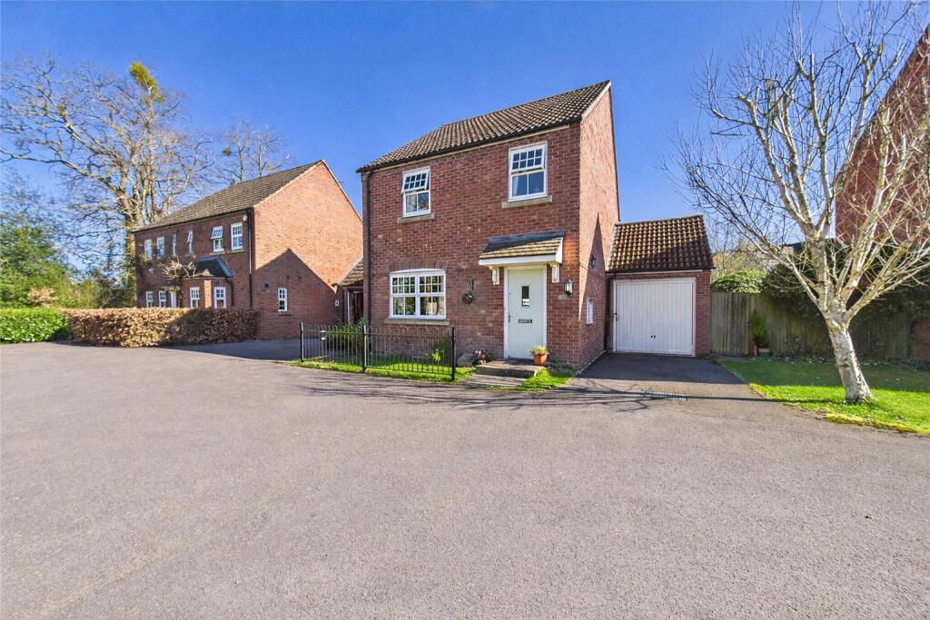 Main image of property: Bilberry Gardens, Mortimer, Reading, Berkshire, RG7