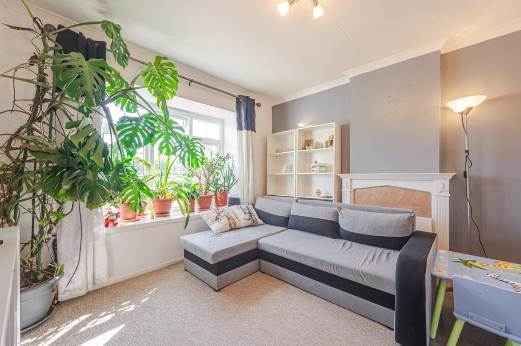 House in Warwick, Bishop's Tachbrook - View 4