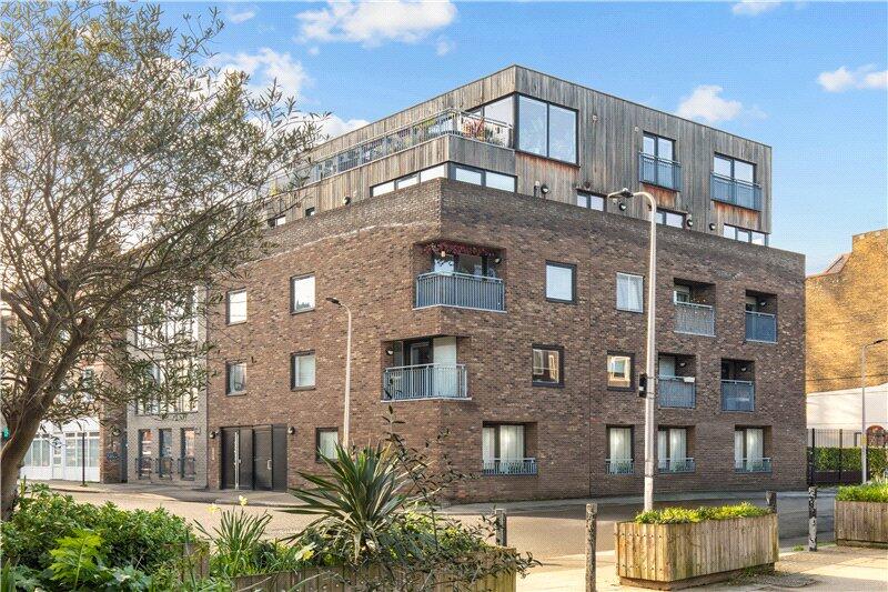 Main image of property: Warham Street, London, SE5