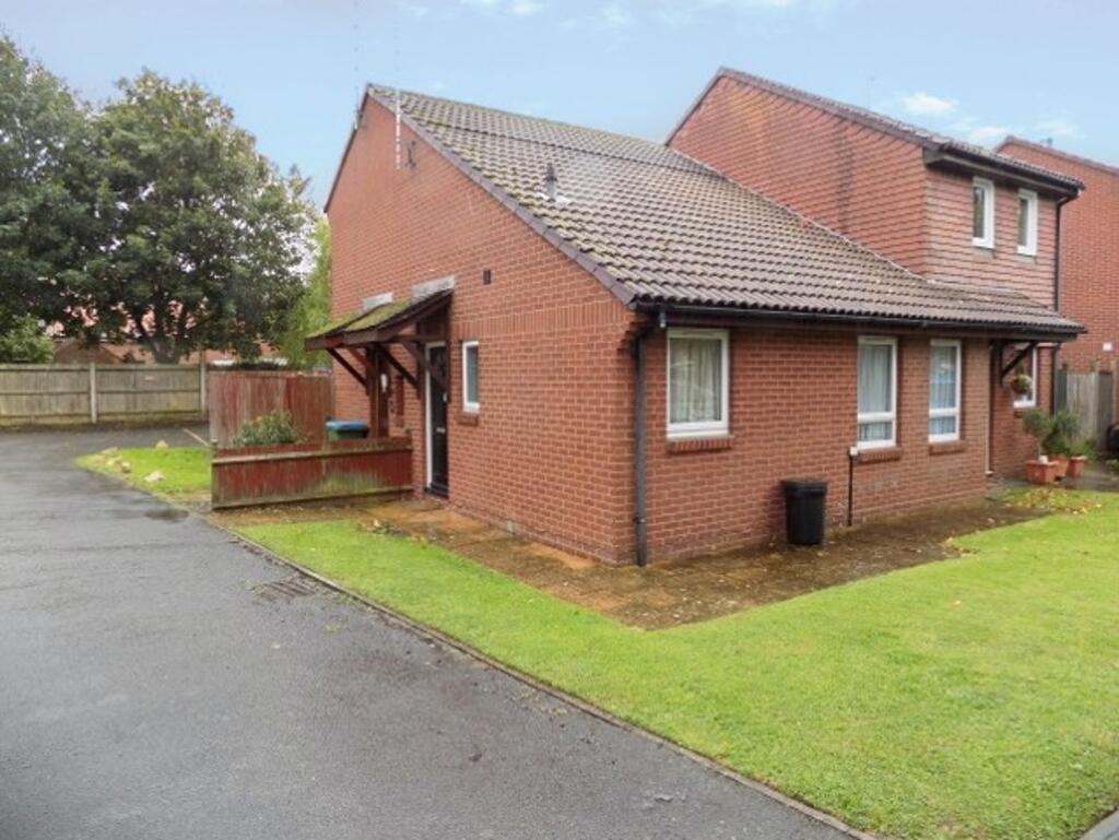 Main image of property: Templars Close, Bognor Regis, PO22