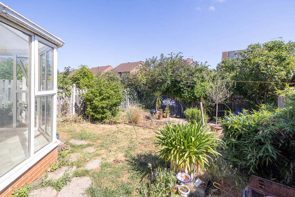 House in Doncaster, Rossington - View 5