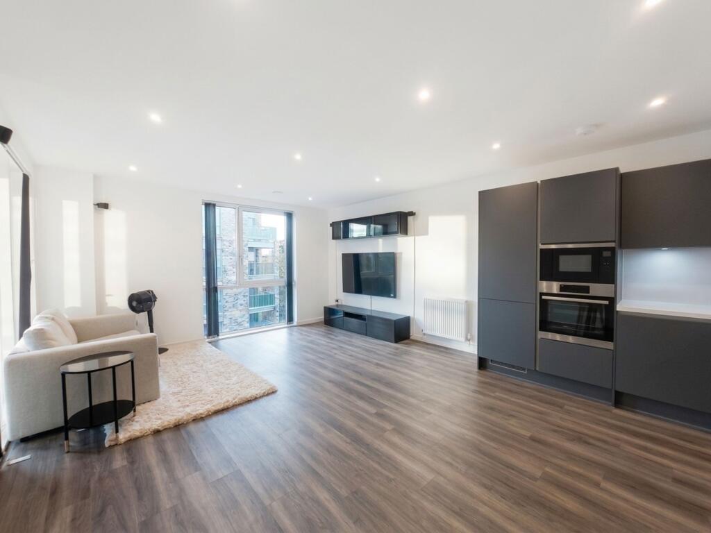 Apartment in London - View 2