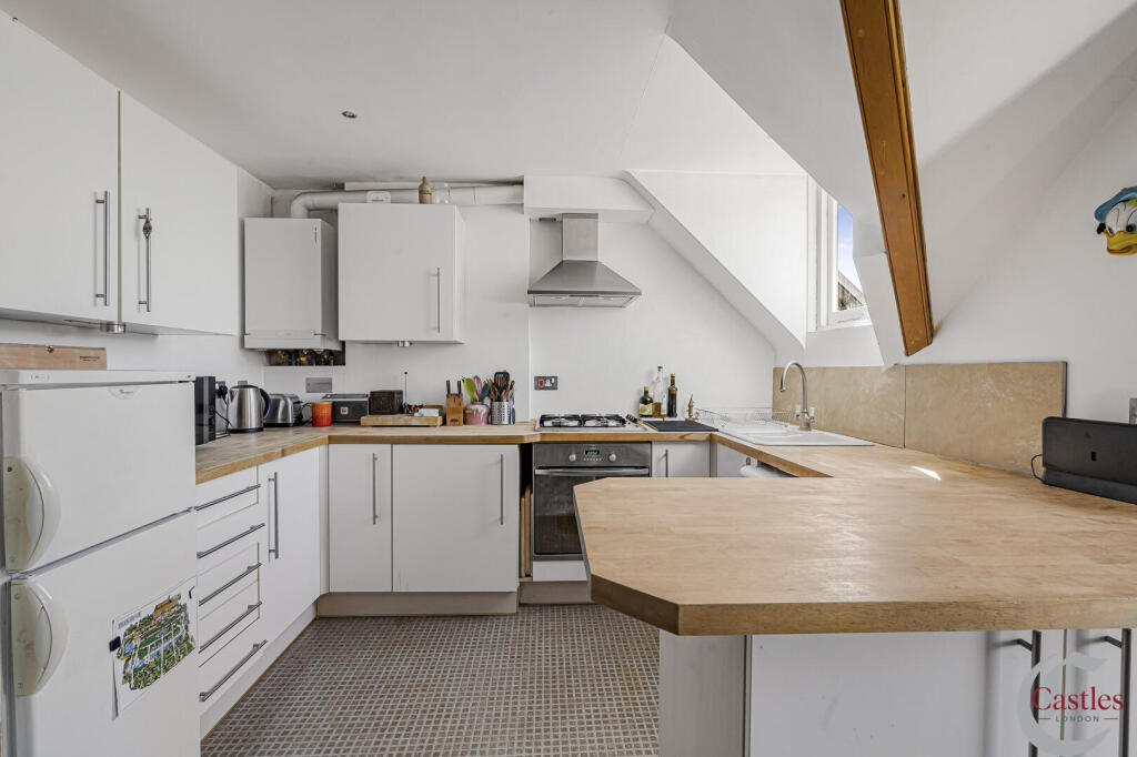 Apartment in London - More