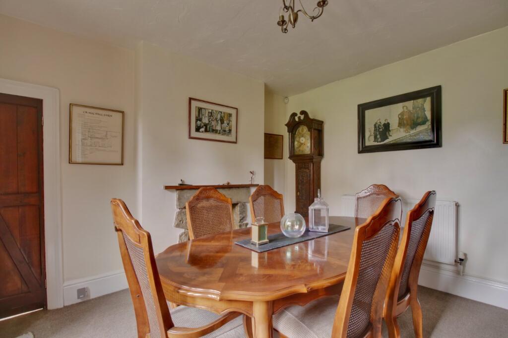 Wood Lane, Horsforth, Leeds, West Yorkshire, LS18 photo 4