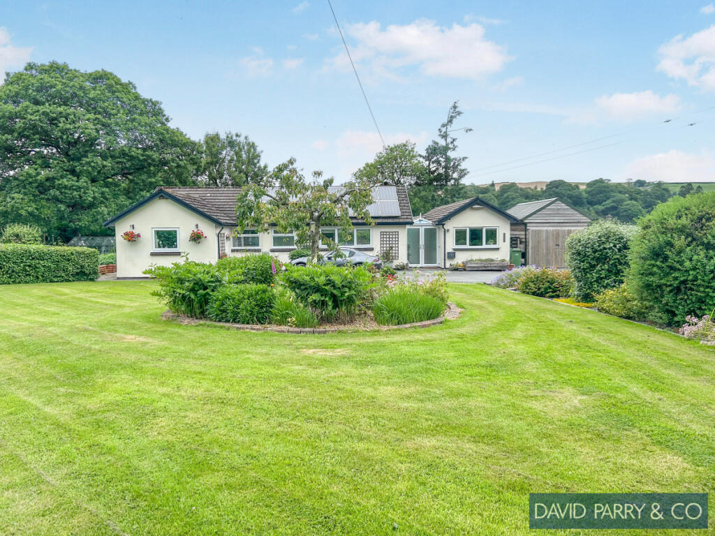 Main image of property: Llanbister Road LLANDRINDOD WELLS LD1 5UW
