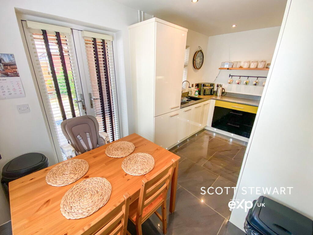 House in Peterborough - View 4