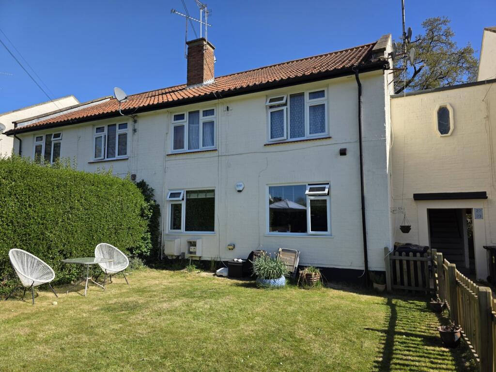 Main image of property: Frensham Green, Reading, Berkshire, RG2