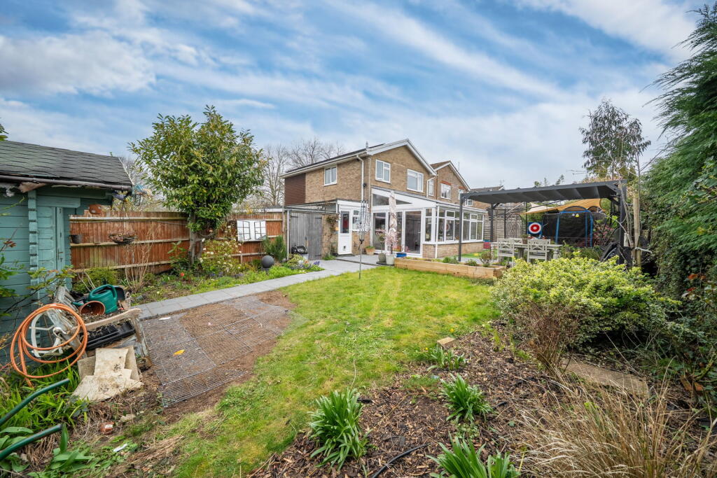 Main image of property: Itchen Close, Oakley, Basingstoke, RG23 7DL