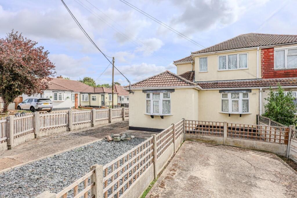 Main image of property: Oakleighs, Benfleet