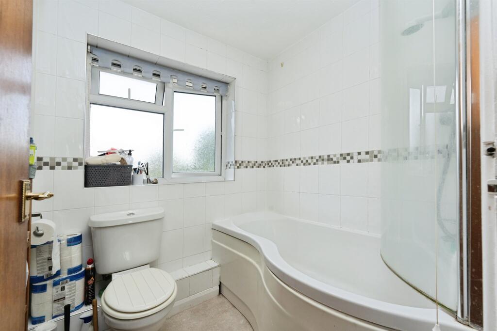 House in Watford - View 4