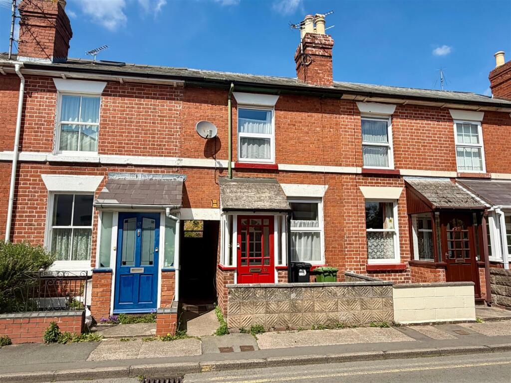 2-bed house on Park Street, Hereford, £218,000