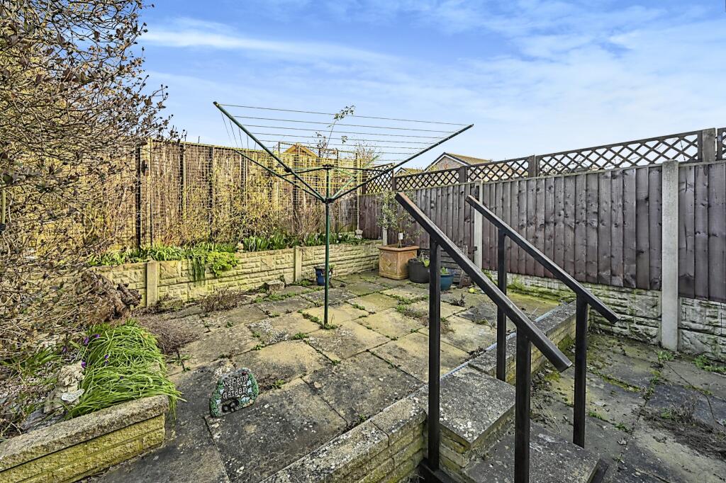 Summerfields Way, Ilkeston, Derbyshire, DE7 photo 4
