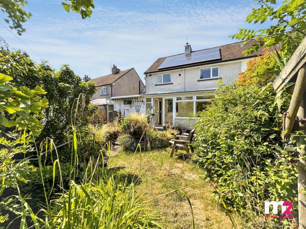 House in Newport - View 2