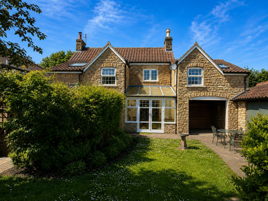 Main image of property: Lipgate Place, Portishead