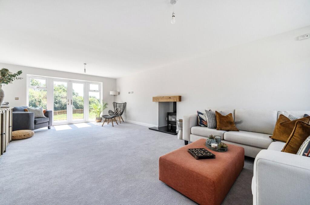 House in Stratfield Mortimer, West Berkshire - View 4