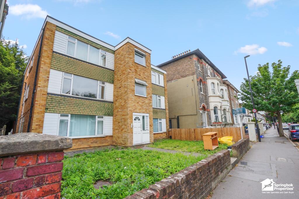 Main image of property: 100a, Oakfield Road, Croydon, Greater London