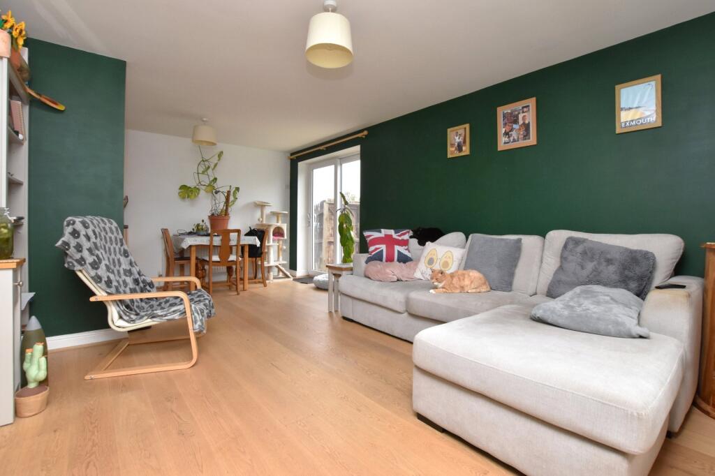 Mountbatten Close, Exmouth, Devon photo 2