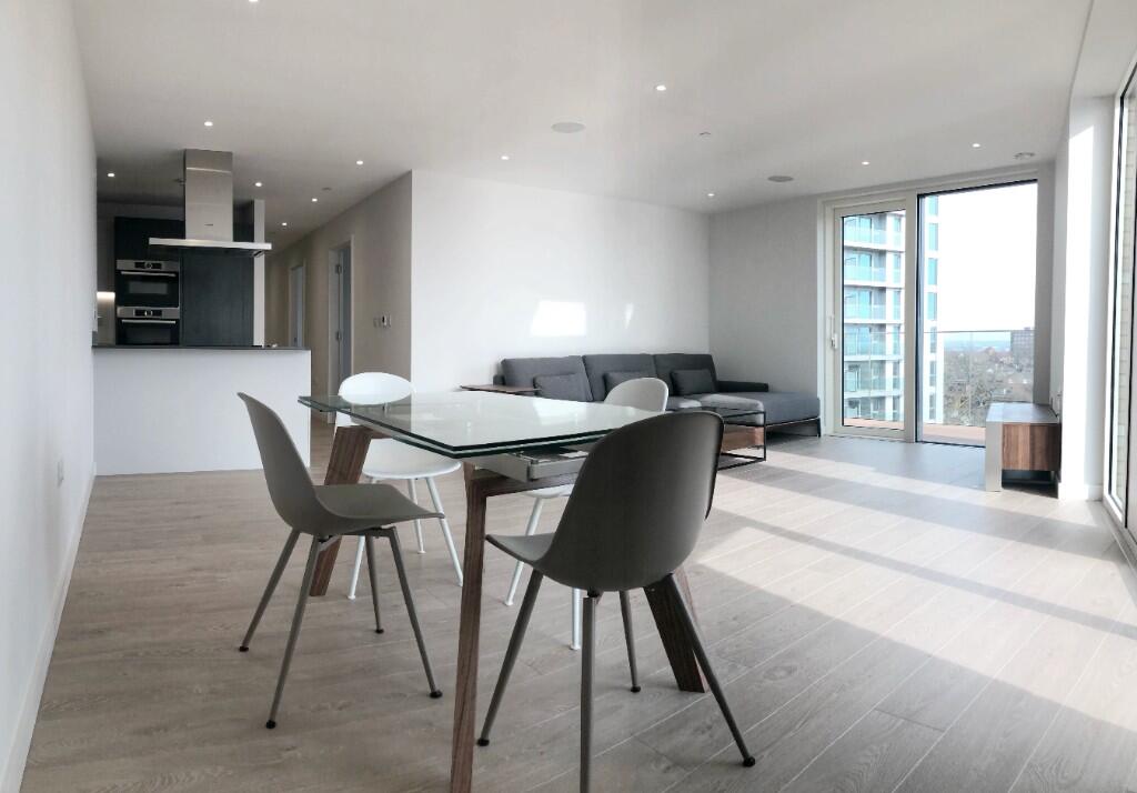 Main image of property: Newnton Close, London, N4