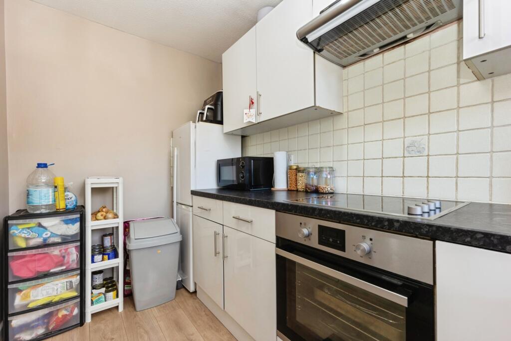 Apartment in Manchester - View 3