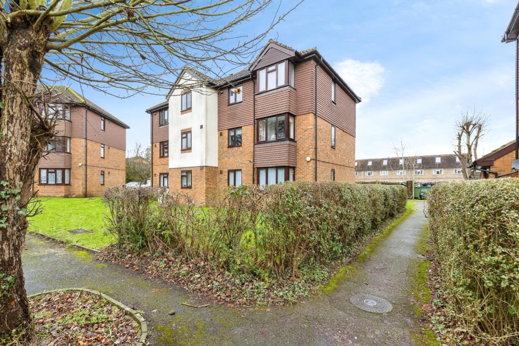 Main image of property: Willow Court, Skipton Way, Horley, Surrey, RH6