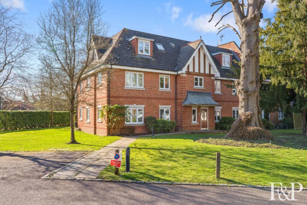 Main image of property: Oxfordshire Place, Warfield