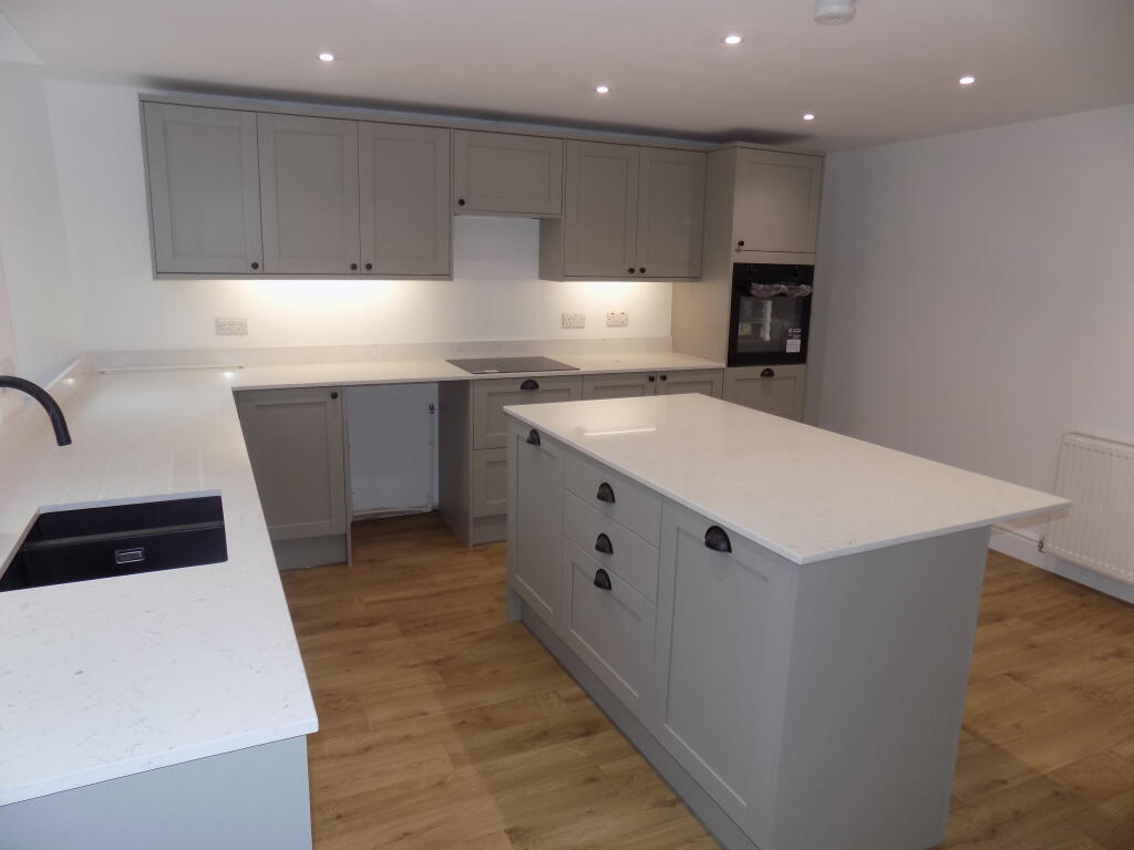 House in Ashbourne - View 4