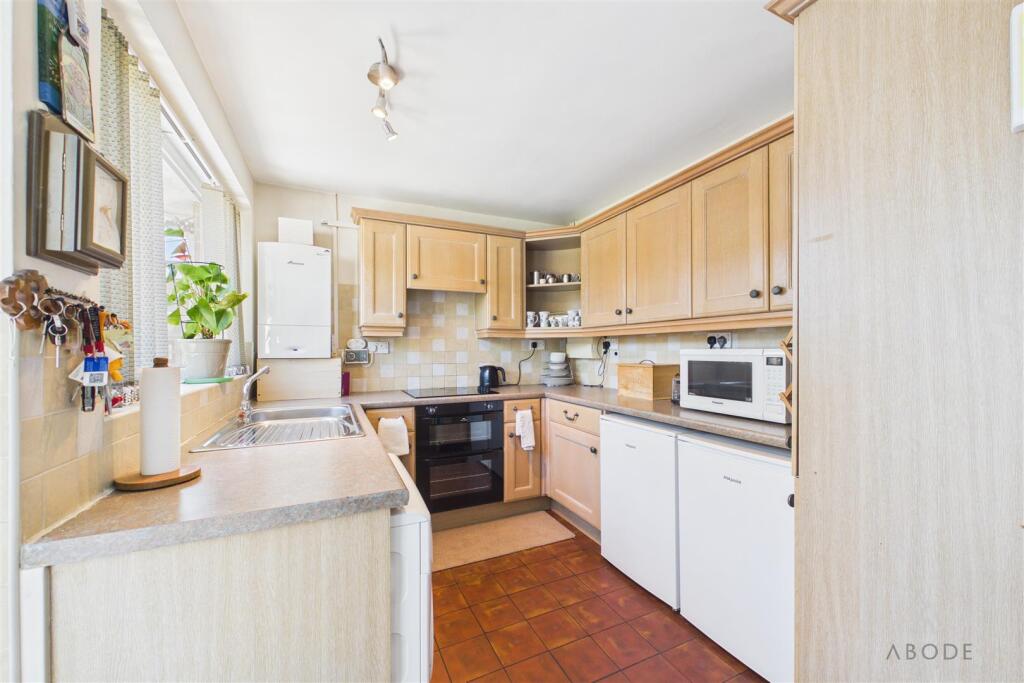 Darley Grove, Cheadle, Stoke-On-Trent photo 4