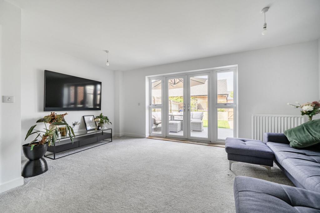 House in Reading - View 2