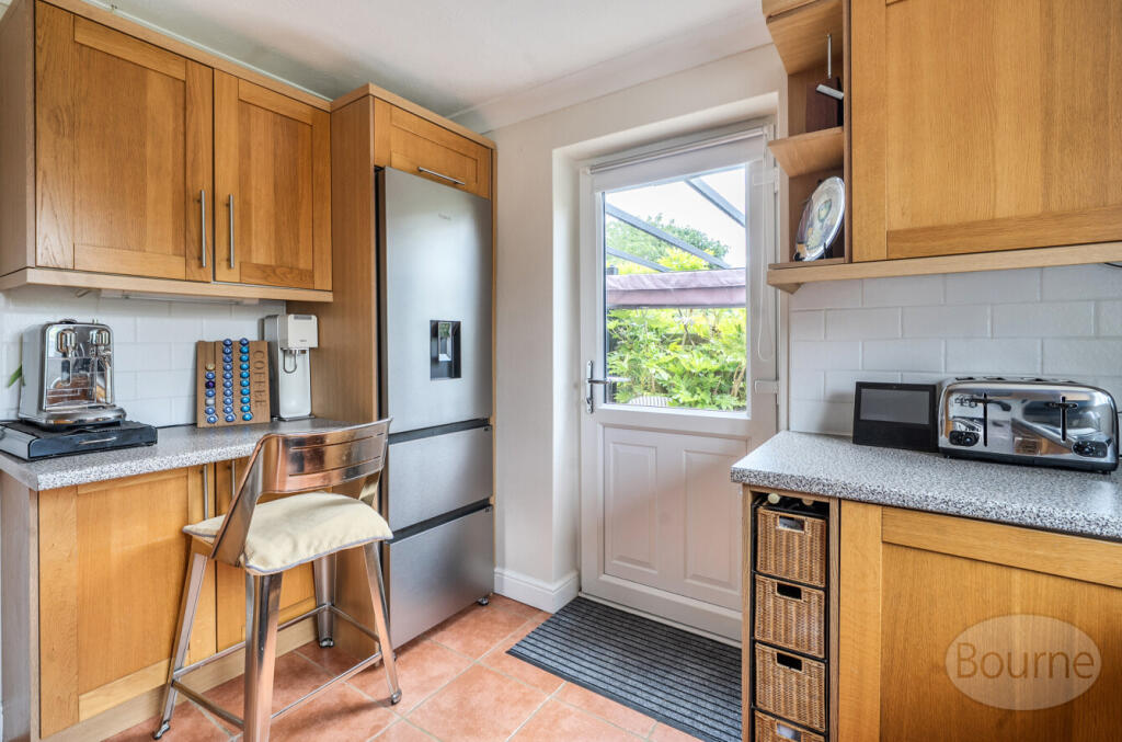 House in Waverley, Weybourne, Farnham - More