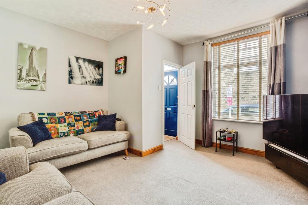House in Wakefield - More