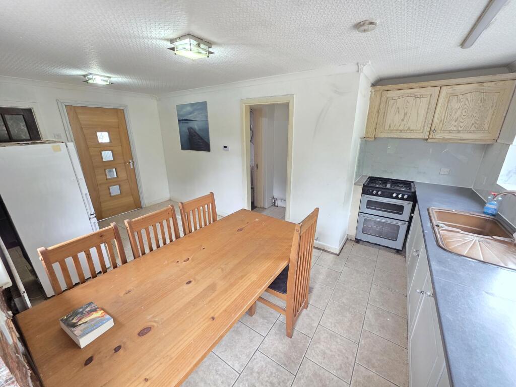 House in Birmingham, West Midlands - View 6