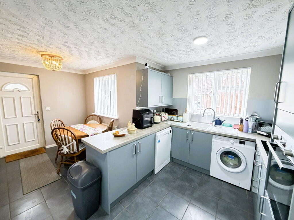 House in Peterborough - View 3