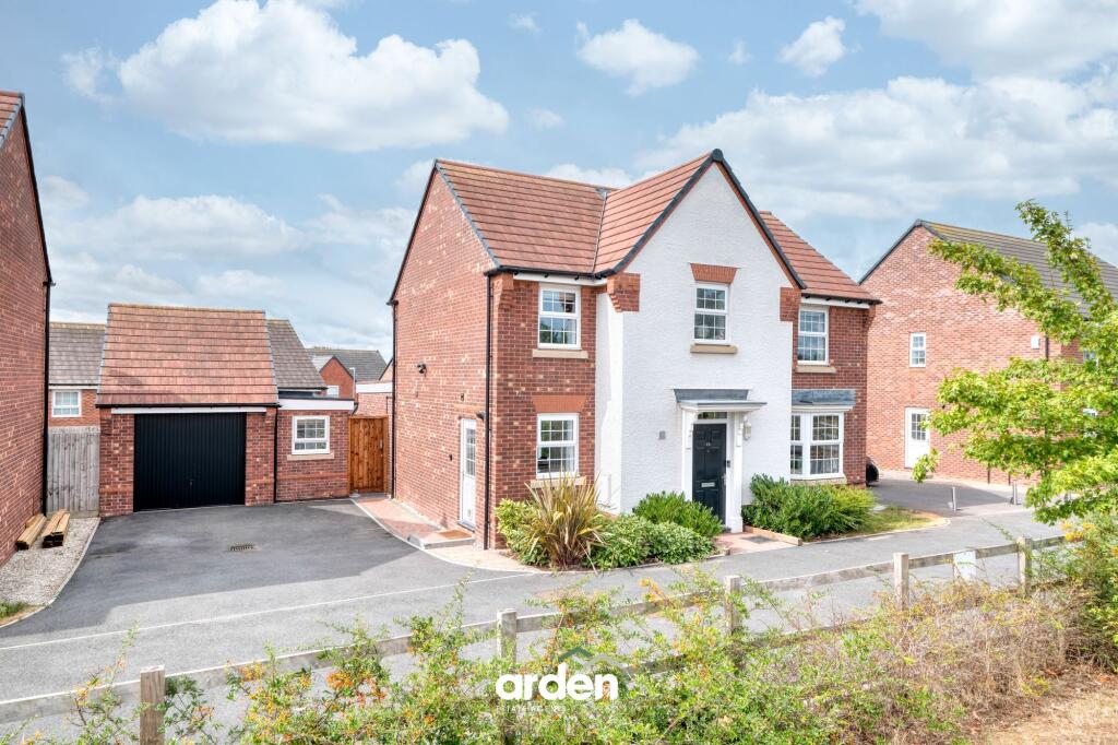 Norton Way, Bromsgrove, B61