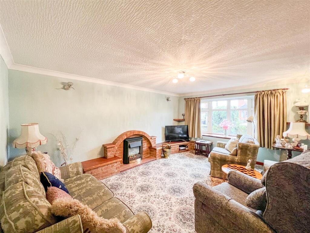 Sytch Road, Brown Edge, ST6 8QX photo 2