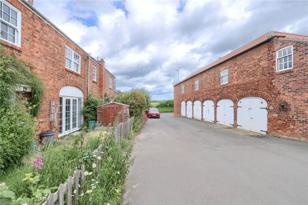 House in Stockton-on-Tees - More