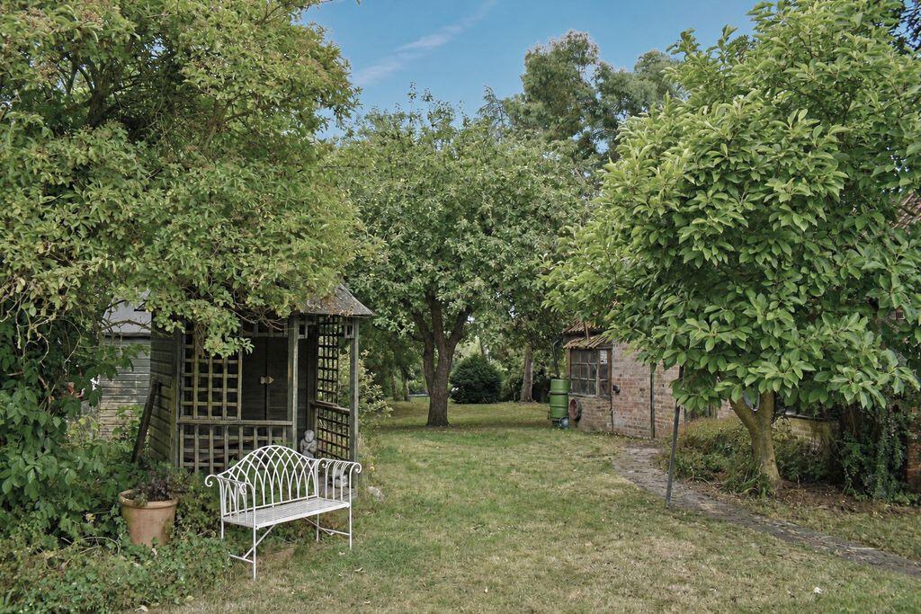 House in Newark and Sherwood, Kelham - More