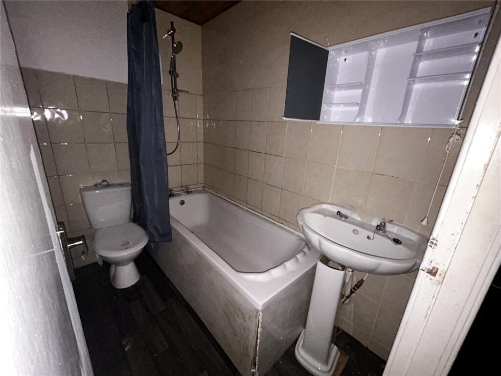 Apartment in Blantyre, Auchinraith, High Blantyre - View 5