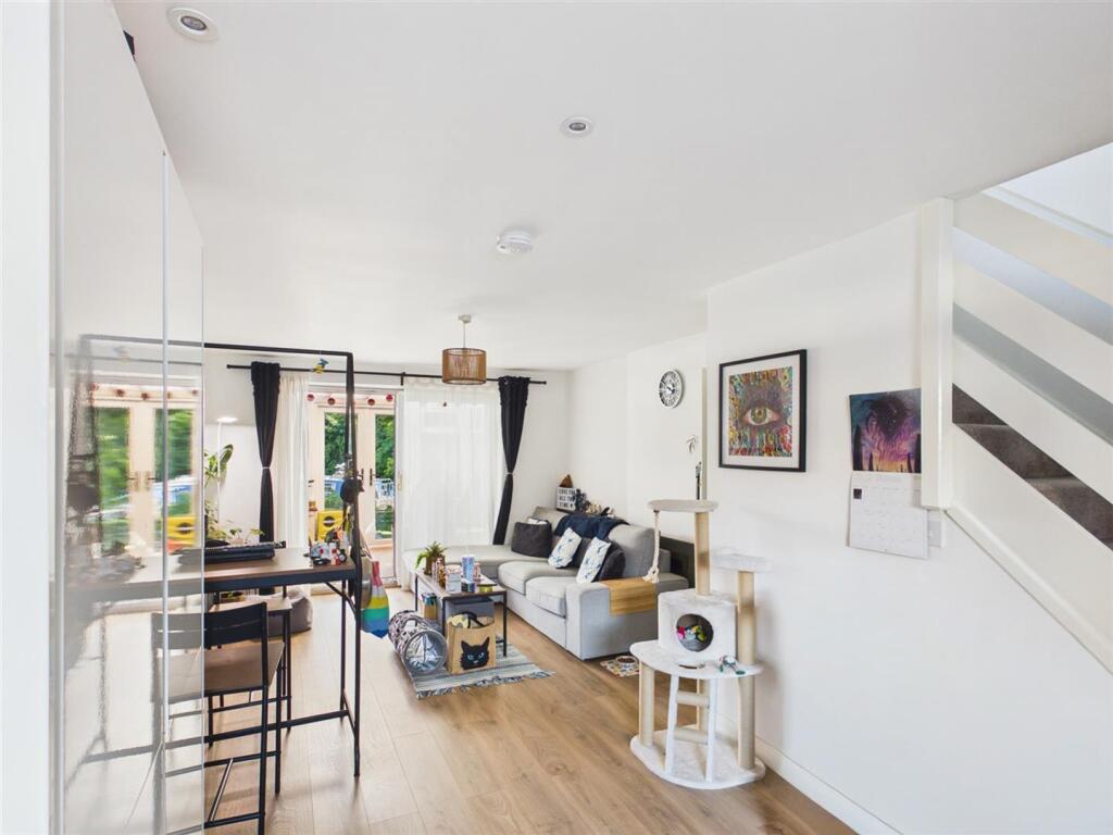 Petersham Mews, Nottingham - View 6