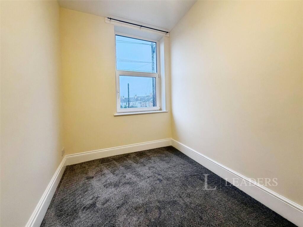 Apartment in Hull, Kingston upon Hull - More