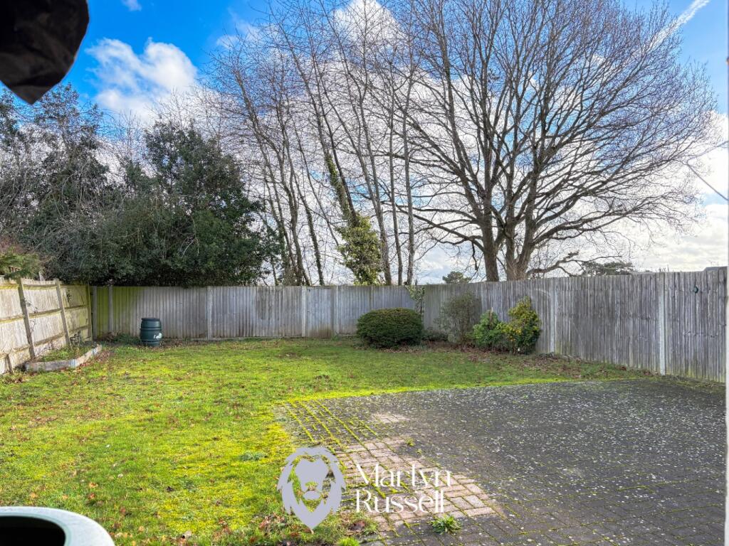 Stoneham Close, Tilehurst, Reading, Berkshire, RG30 4HD photo 4