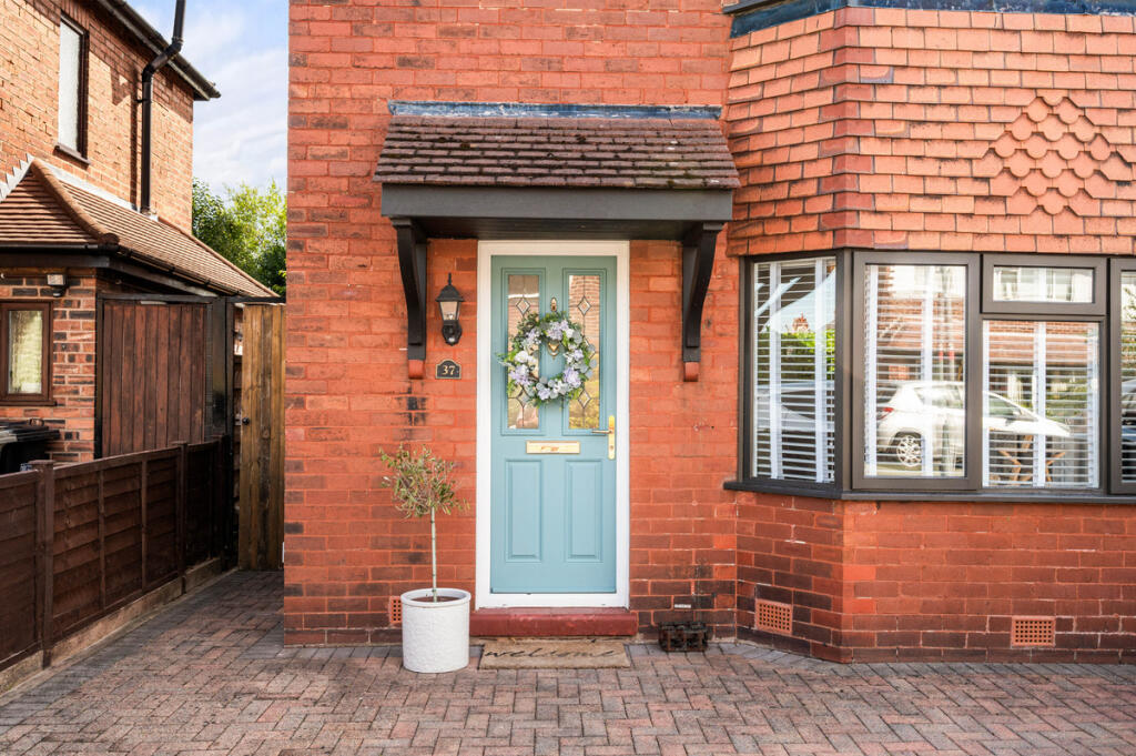 House in Macclesfield, Ivy Meade - View 2