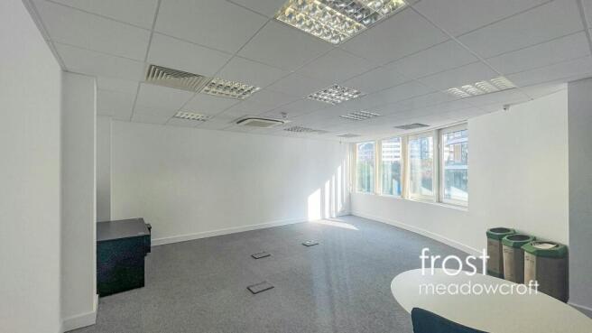 U5 2 Station Court Townmead Rd SW6 office 3.jpg