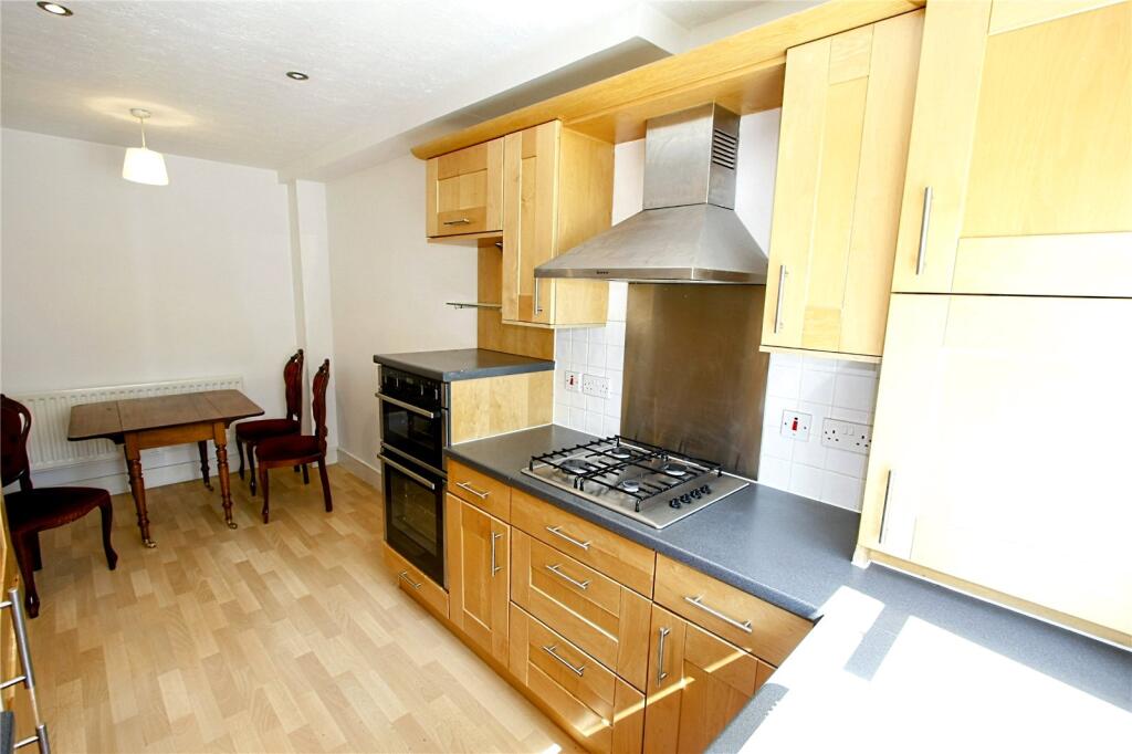 Phalarope Way, St. Marys Island, Chatham, Kent, ME4 – pohled 2