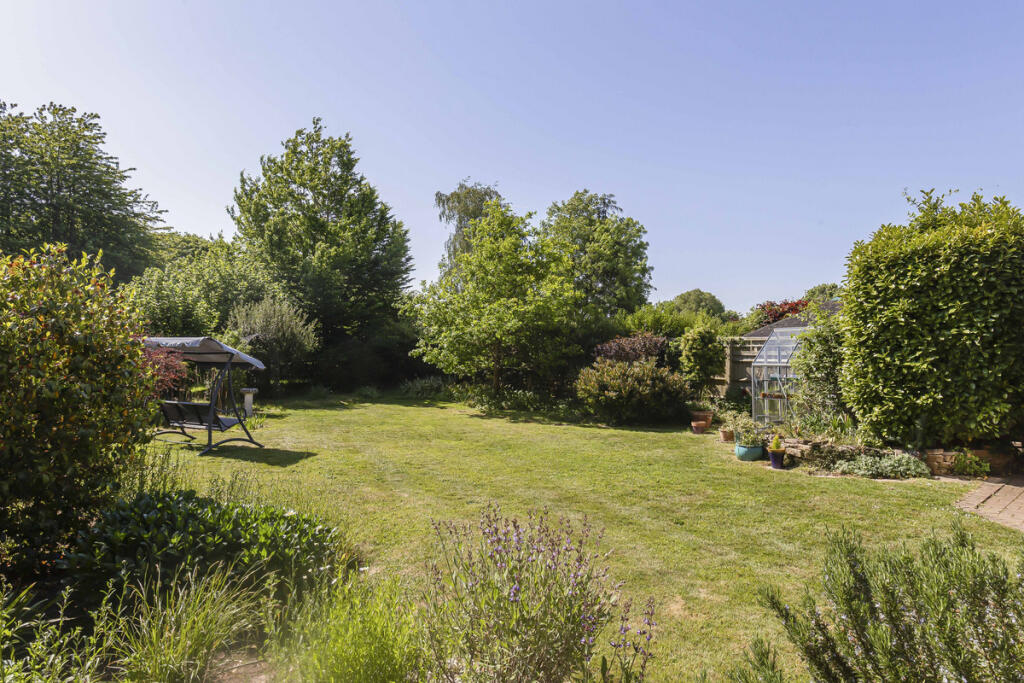 House in Vale of White Horse, Appleton-with-Eaton - More