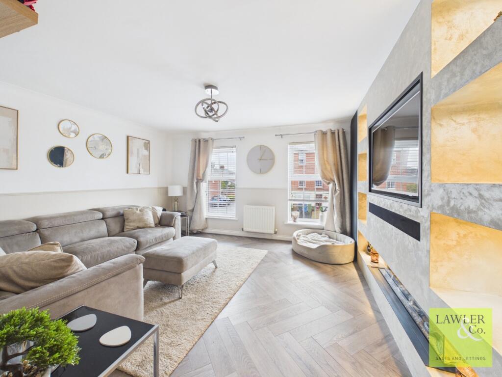 House in Stockport - View 3