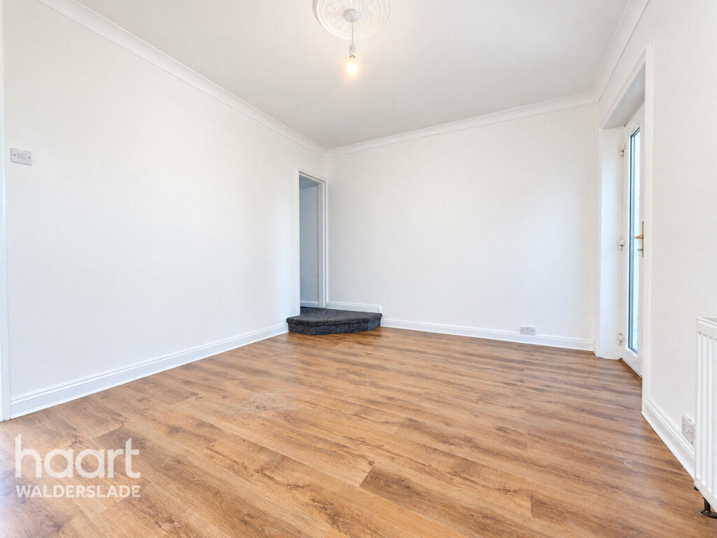 House in Sheerness, Marine Town - View 3